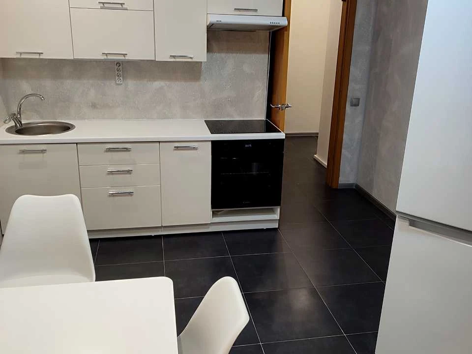 Apartment. Mykola Bazhan Prospekt, Kyiv
