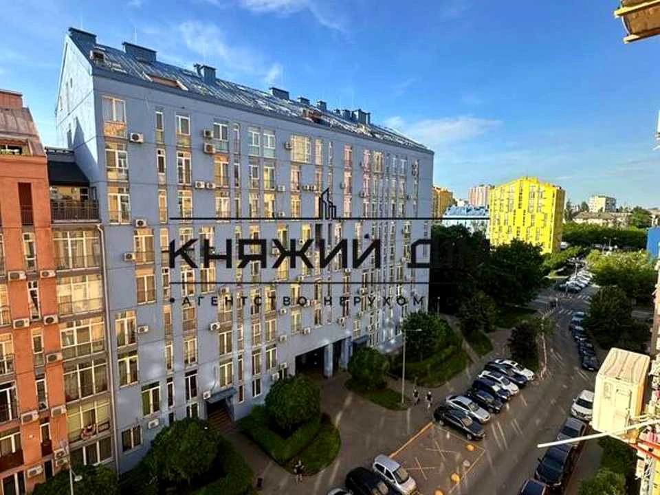 Apartment. Regeratorna str.