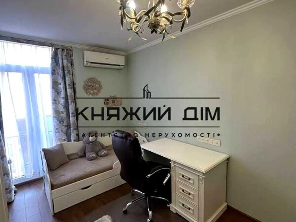 Apartment. Regeratorna str.