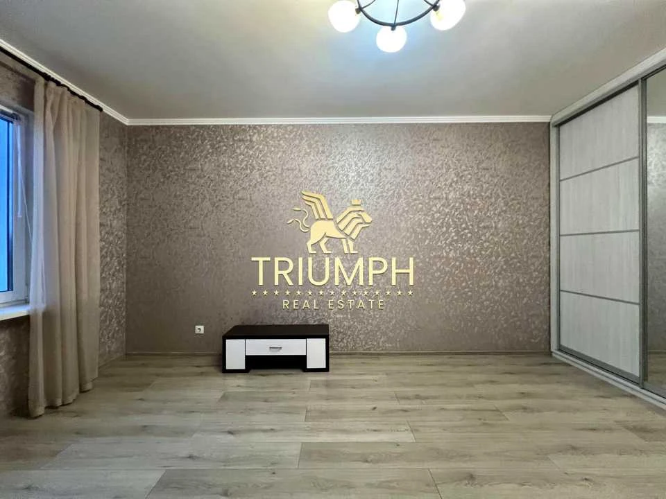 Apartment. Sergyi Danchenka Street, Kyiv