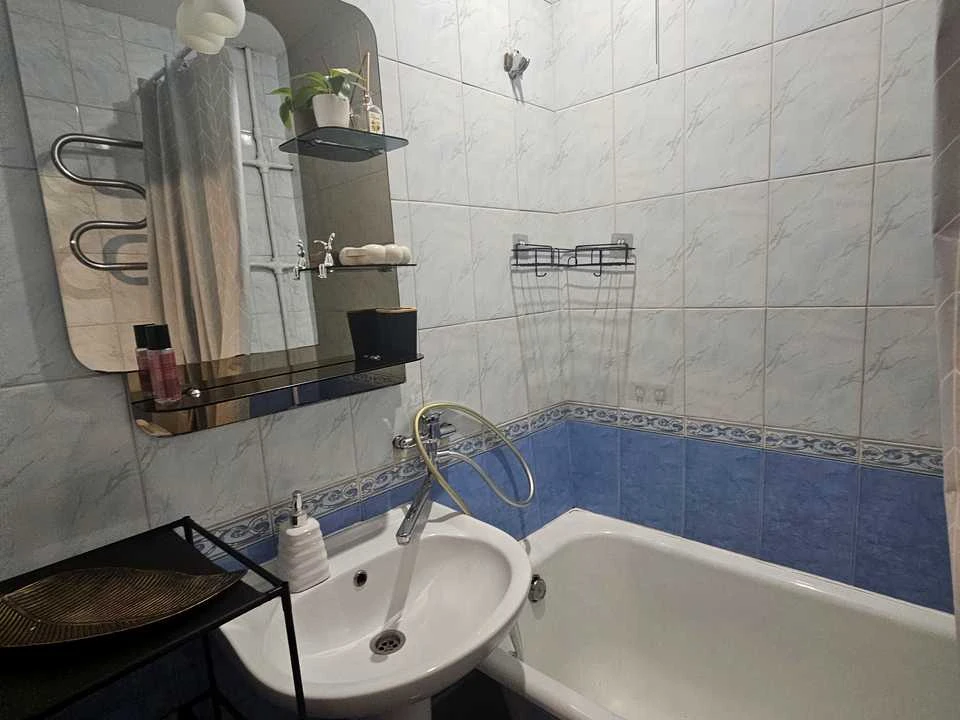 Apartment. Voloska St., Podil, Kyiv