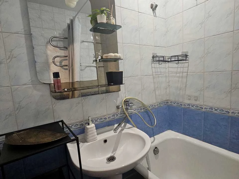 Apartment. Voloska St., Podil, Kyiv