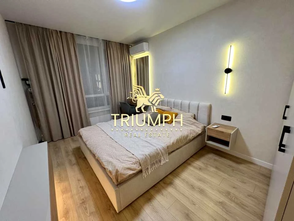 Apartment. Vsevolod Zmiienka st.