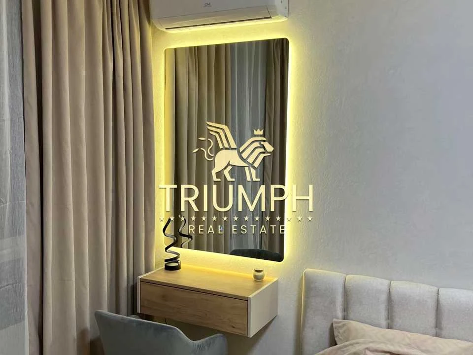 Apartment. Vsevolod Zmiienka st.