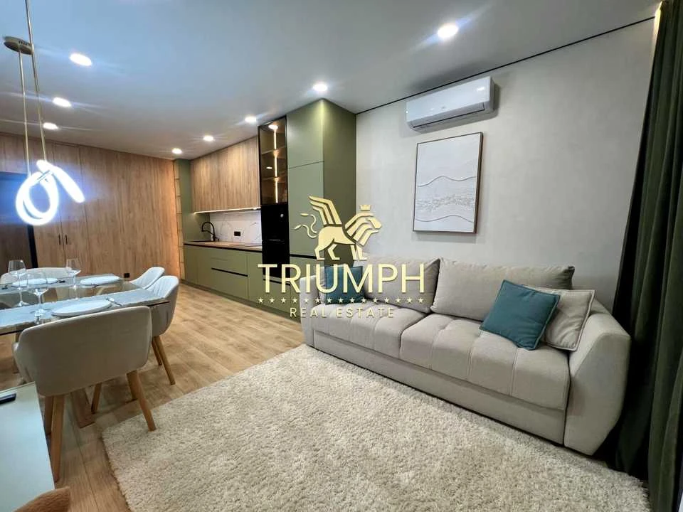 Apartment. Vsevolod Zmiienka st.