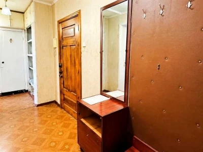 Квартира. Киев, Демьевская ул.