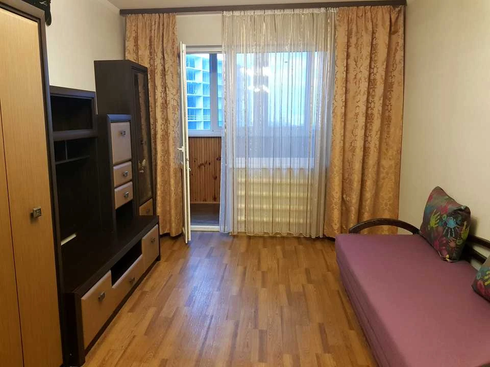 Квартира. Петра Панча, 11А, Київ