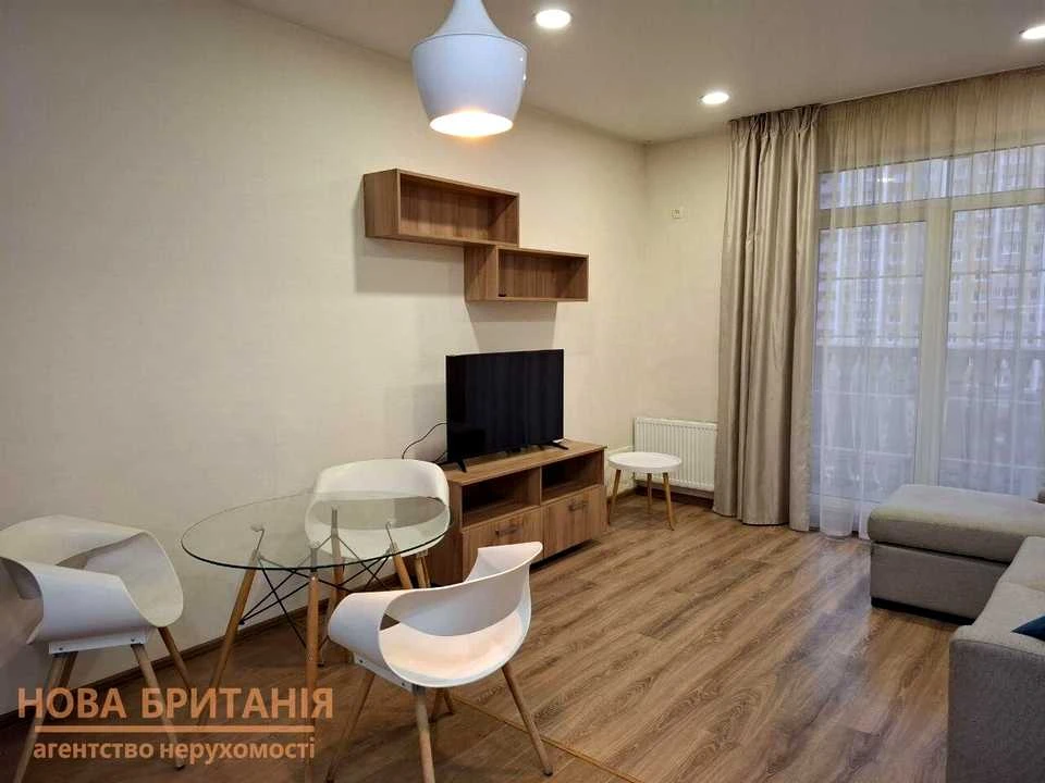 Квартира. Київ, вулиця Михайла Максимовича