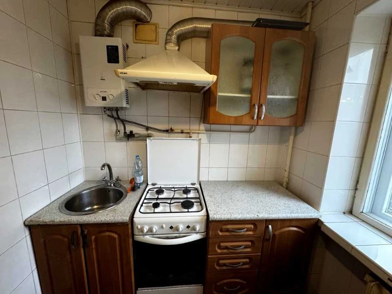 Apartment. Degtyarivska St., Kyiv