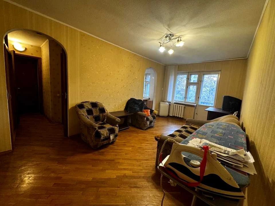 Квартира. Київ, Дегтярівська вулиця