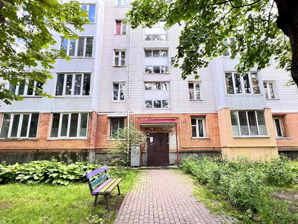 Apartment. Ruzhynska st., Kyiv