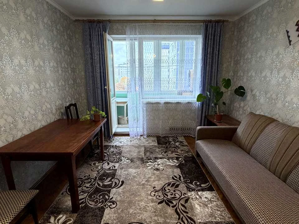 Apartment. Kolomyiska Street, Lviv