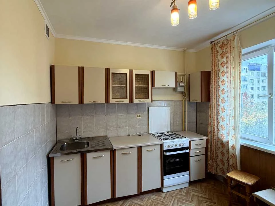 Apartment. Kolomyiska Street, Lviv