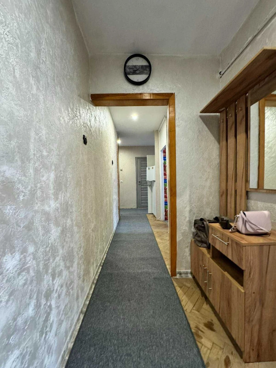 Sale of a 3-room apartment on Ch. Kalina street