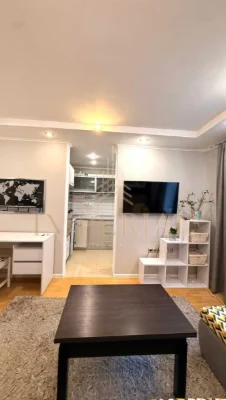 Tashentskaya vul., 33/ Sale of apartment / Kyiv, Darnitsky district
