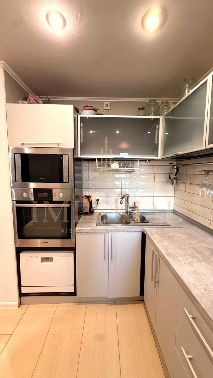 Tashentskaya vul., 33/ Sale of apartment / Kyiv, Darnitsky district