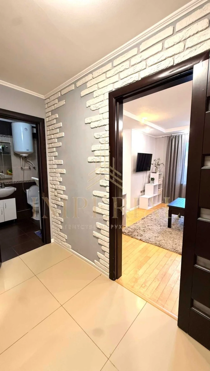 Tashentskaya vul., 33/ Sale of apartment / Kyiv, Darnitsky district