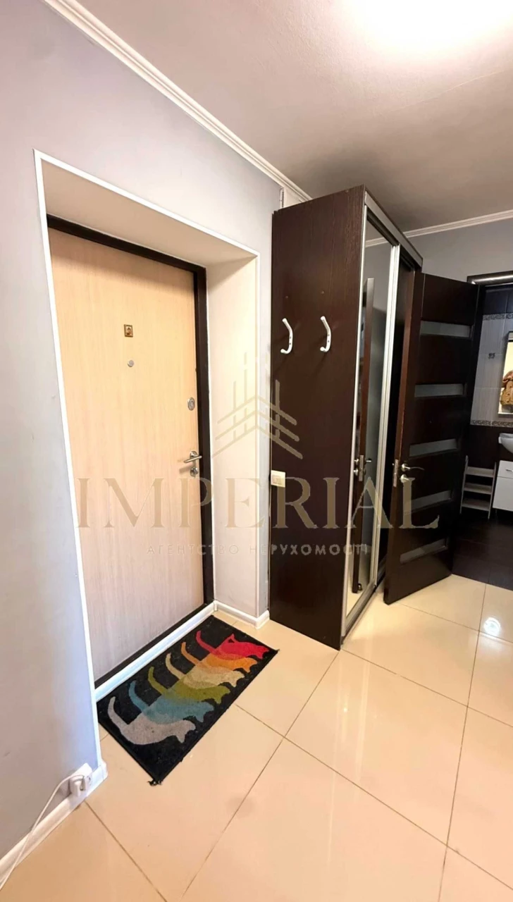 Tashentskaya vul., 33/ Sale of apartment / Kyiv, Darnitsky district