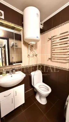 Tashentskaya vul., 33/ Sale of apartment / Kyiv, Darnitsky district