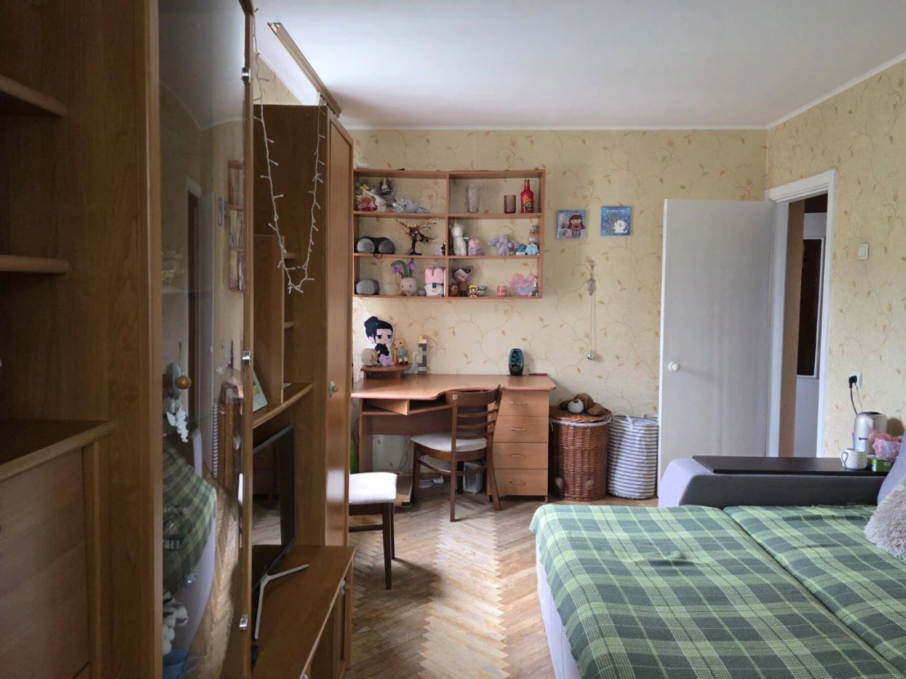 Sale of a 3-room apartment on Ivan Vyhovsky Street 4, Podil