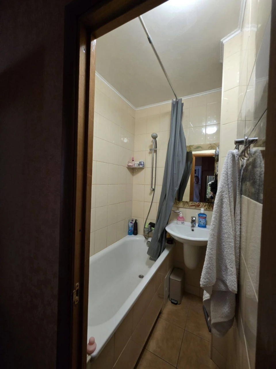 Sale of a 3-room apartment on Ivan Vyhovsky Street 4, Podil