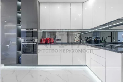 СРОЧНАЯ ПРОДАЖА / Французский квартал 2 / Предславинская / Д