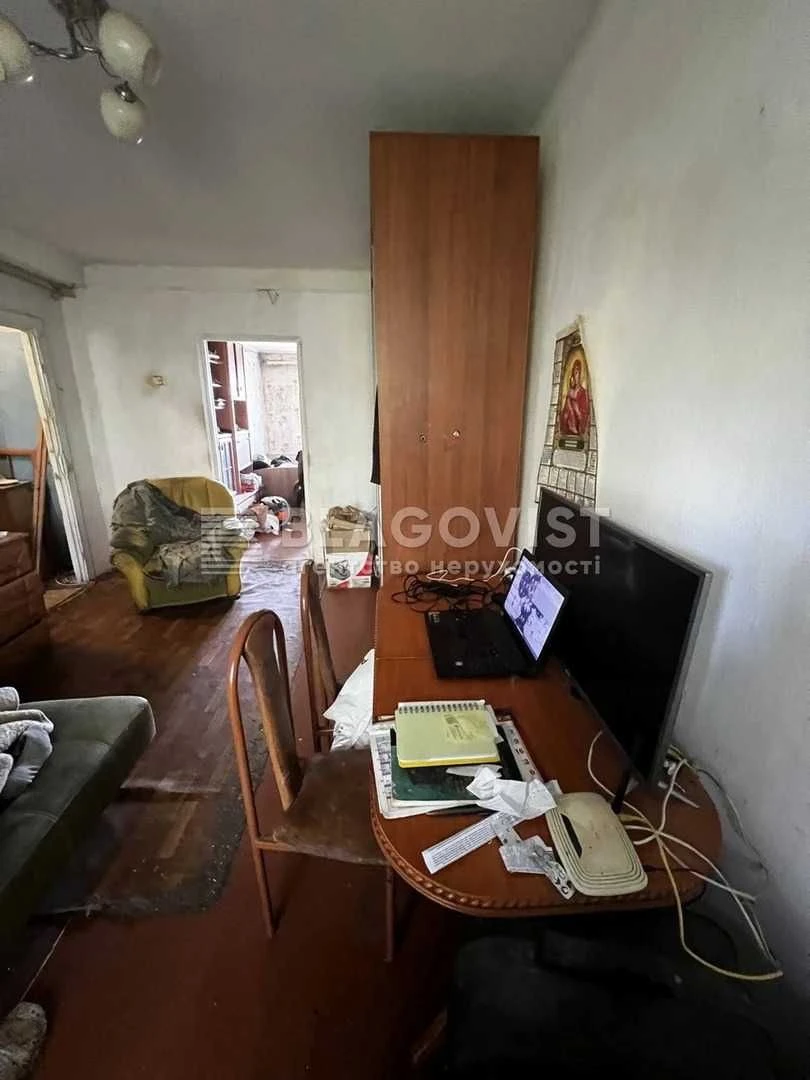 2-bedroom apartment for sale in Sviatoshyn district