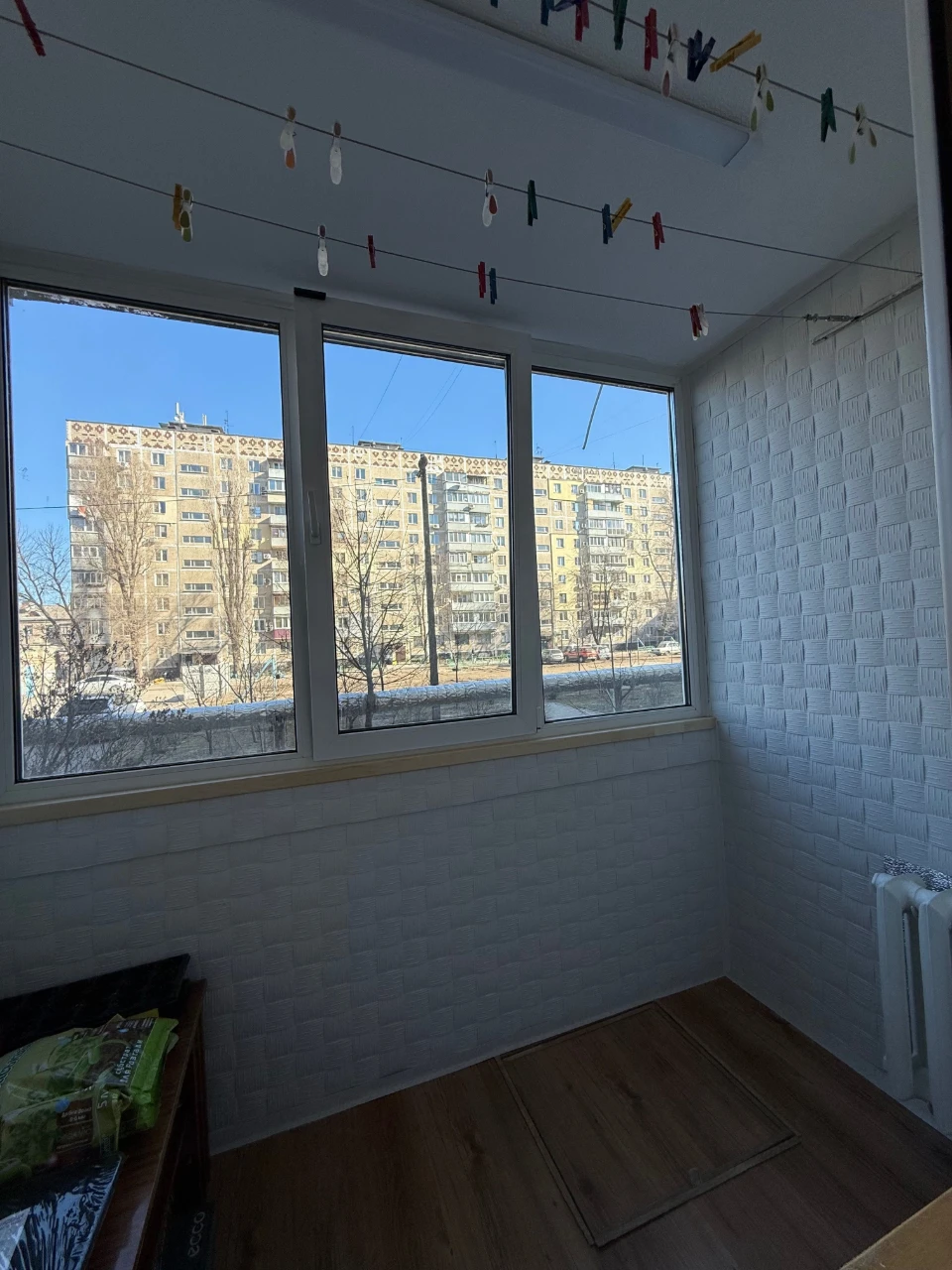 Продам трехкомнатную квартиру