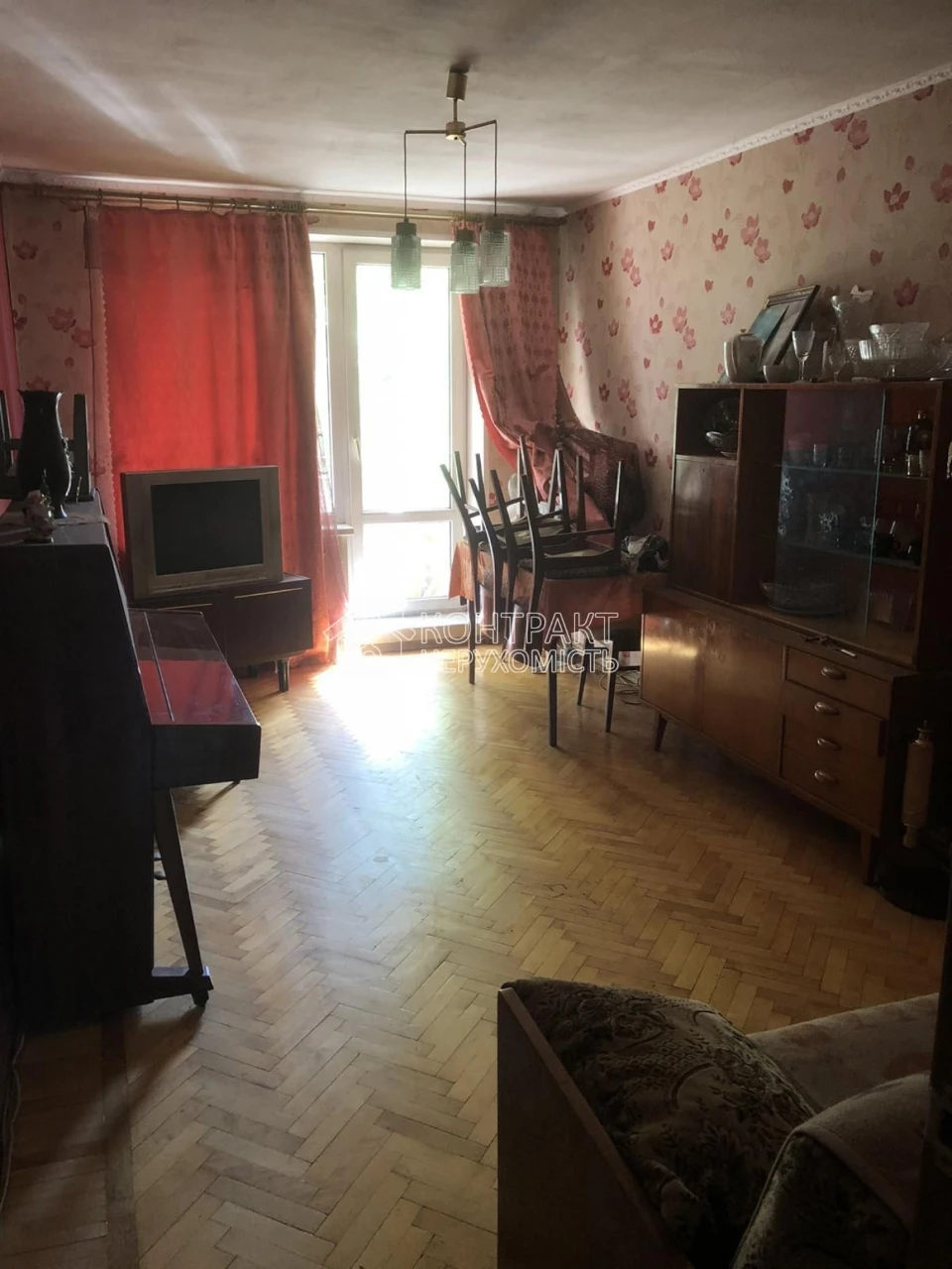 Продається 3-кім квартира, Салтівка, 2 хвилини від метро Салтівська. Ваучер сертифікат
