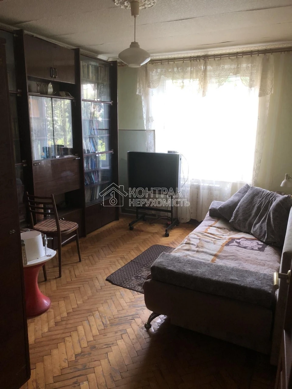 Продається 3-кім квартира, Салтівка, 2 хвилини від метро Салтівська. Ваучер сертифікат