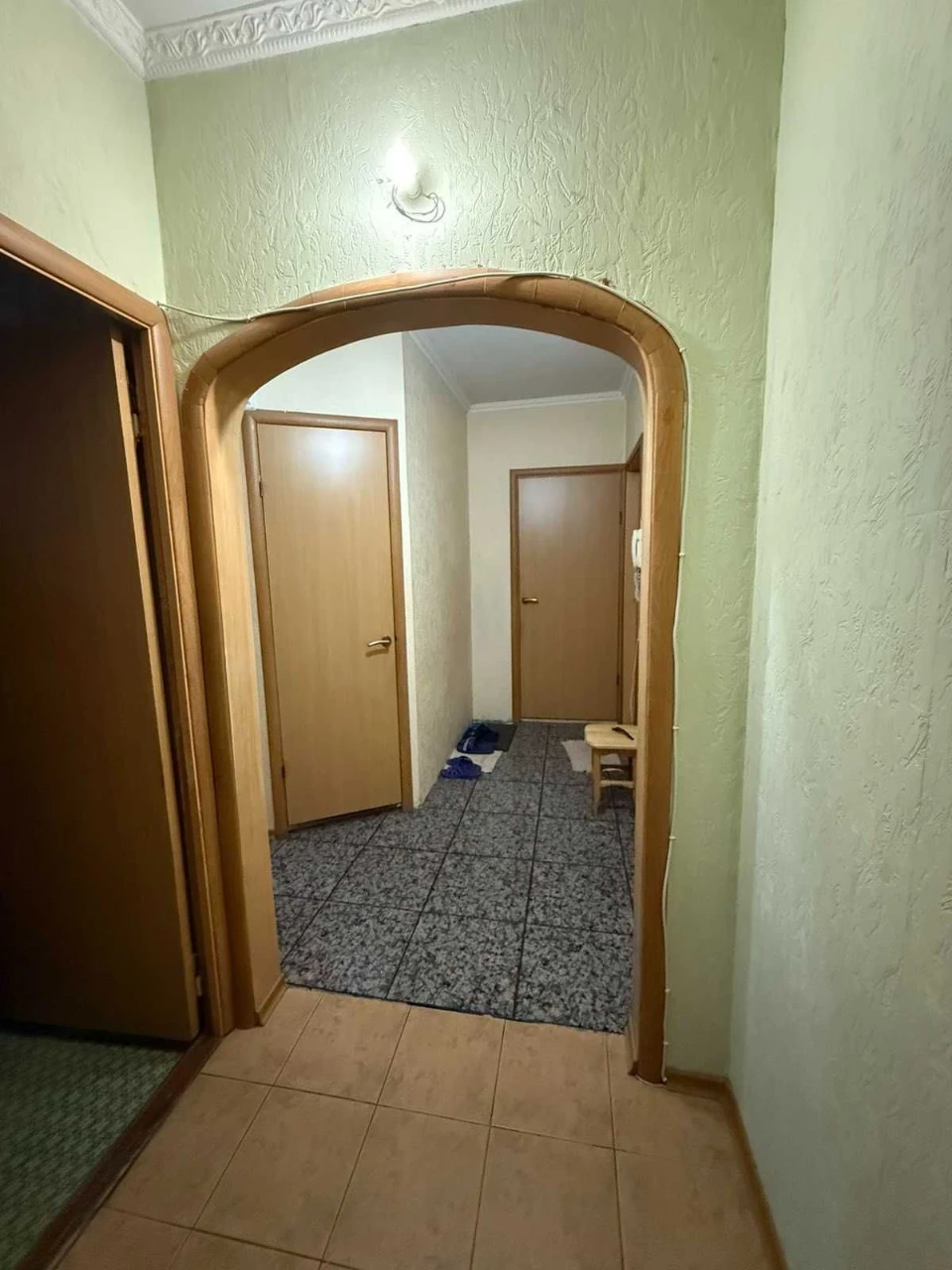 Продам 3 комнатную квартиру возле метро на салтовке
