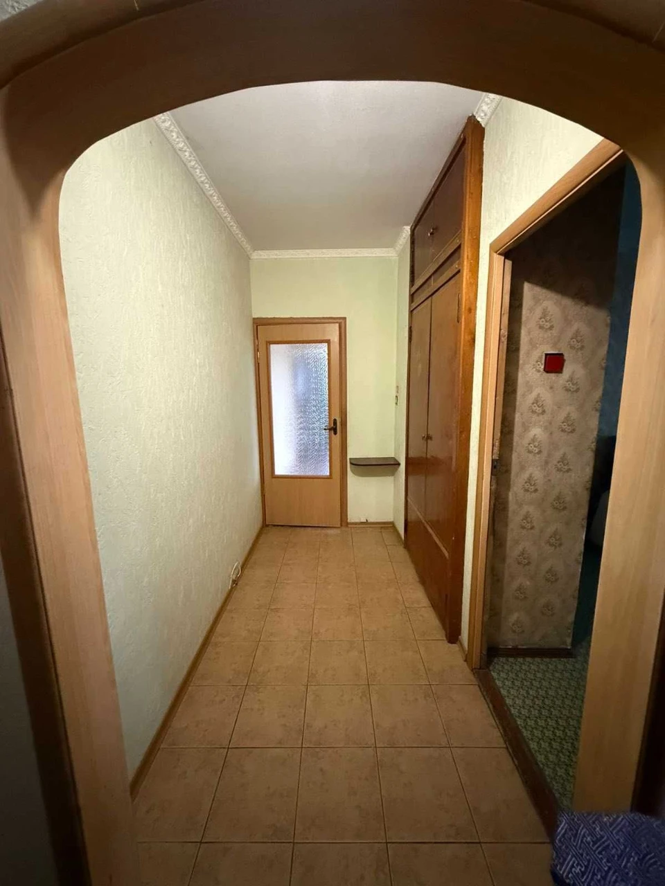 Продам 3 комнатную квартиру возле метро на салтовке