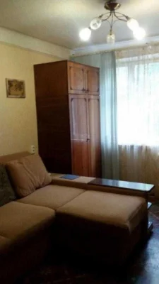 Продам 2-х ком.квартиру на Одесской