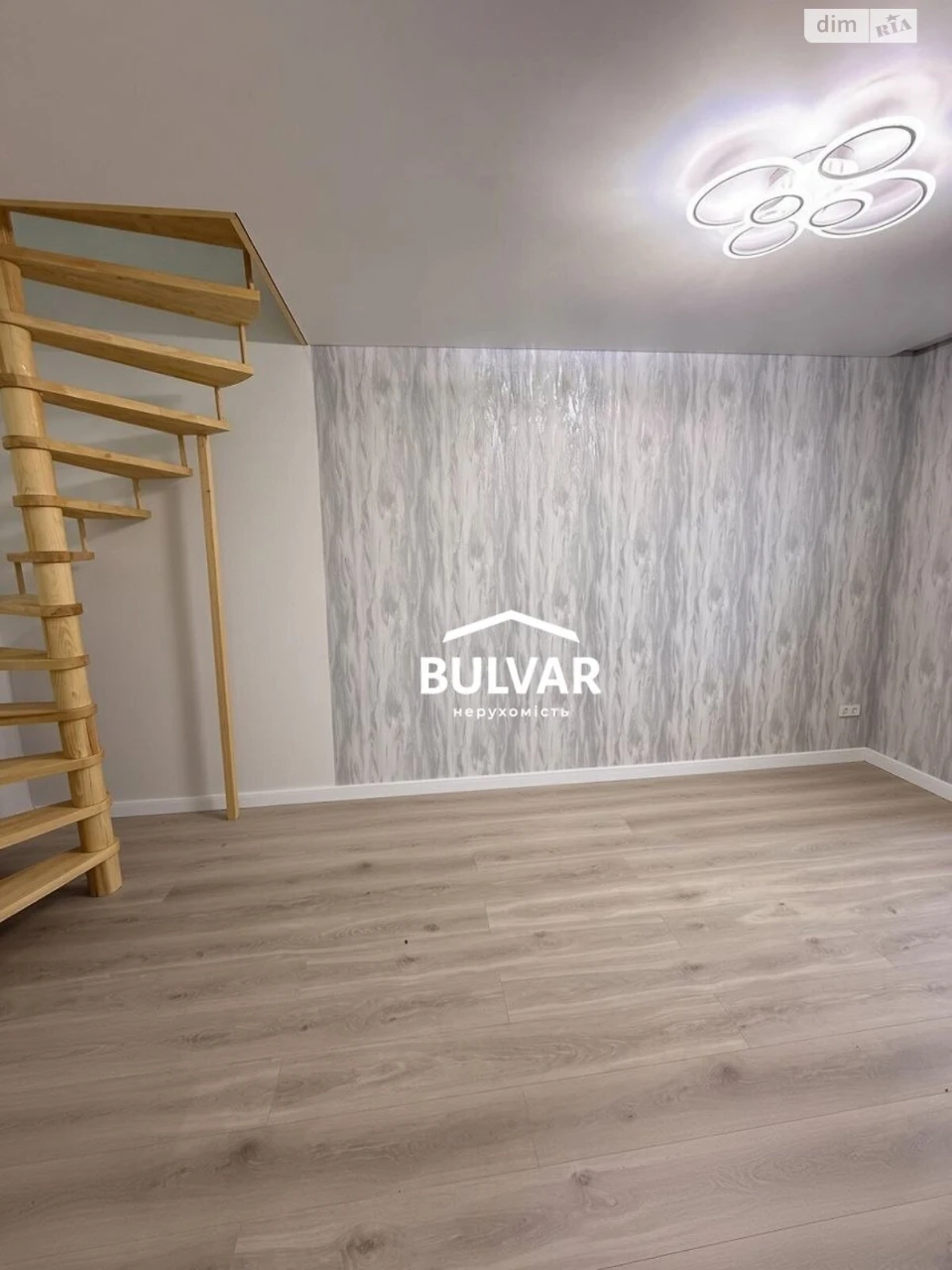 Продаж Квартири в 602-му мікрорайоні