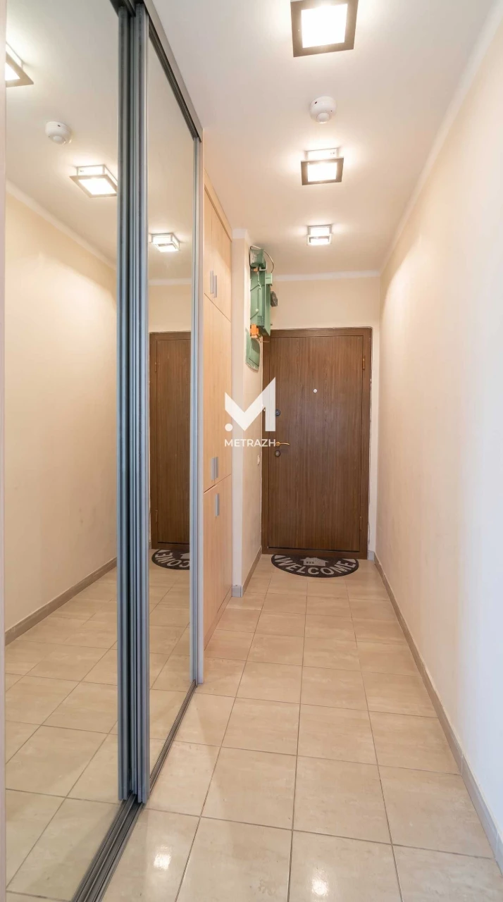 Продам тёплую 4к квартиру на Алексеевке, возле метро, мебель