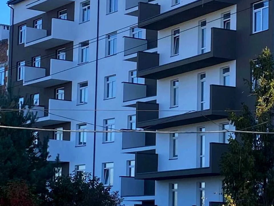Apartment. Vynnyky (Lviv), Halych Street
