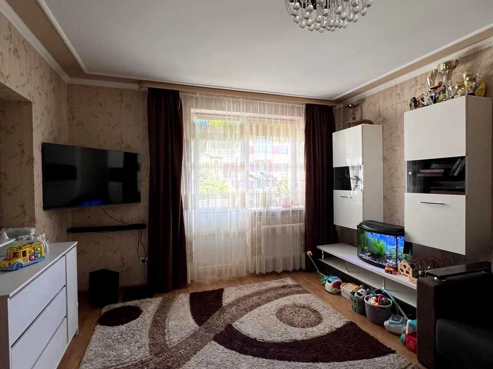 Apartment. Vynnyky (Lviv), Volodymyr Iasiuk Street