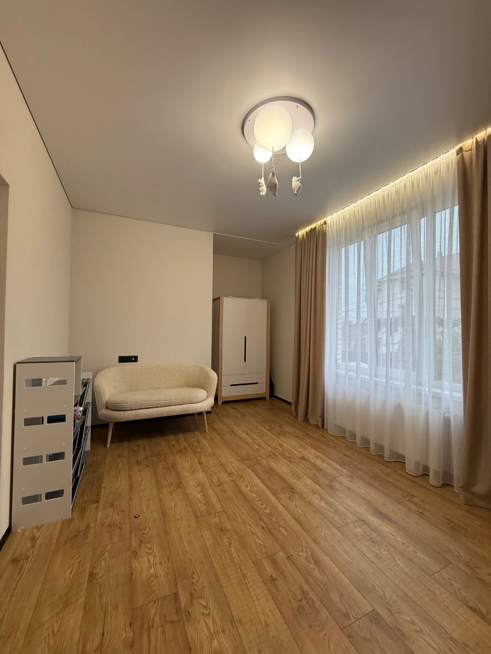 Продаж таунхауса 172 м² в закритому комплексі, район Фастівська