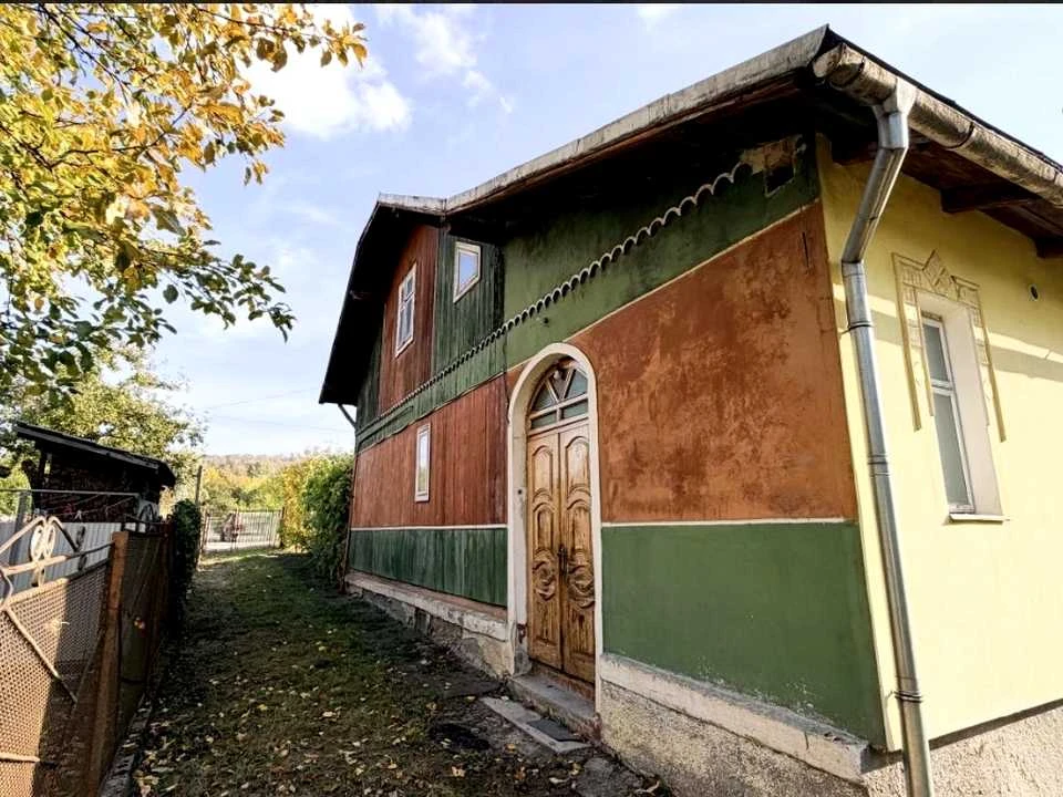 House. Boryslav, Dzerhelna-Bichna Street