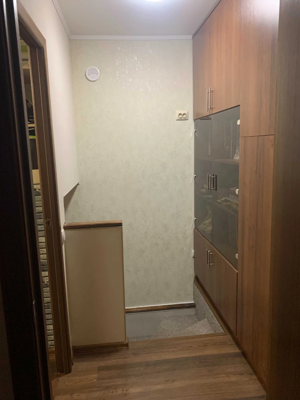 Продам таунхаус з меблями та технікою в Боярці
