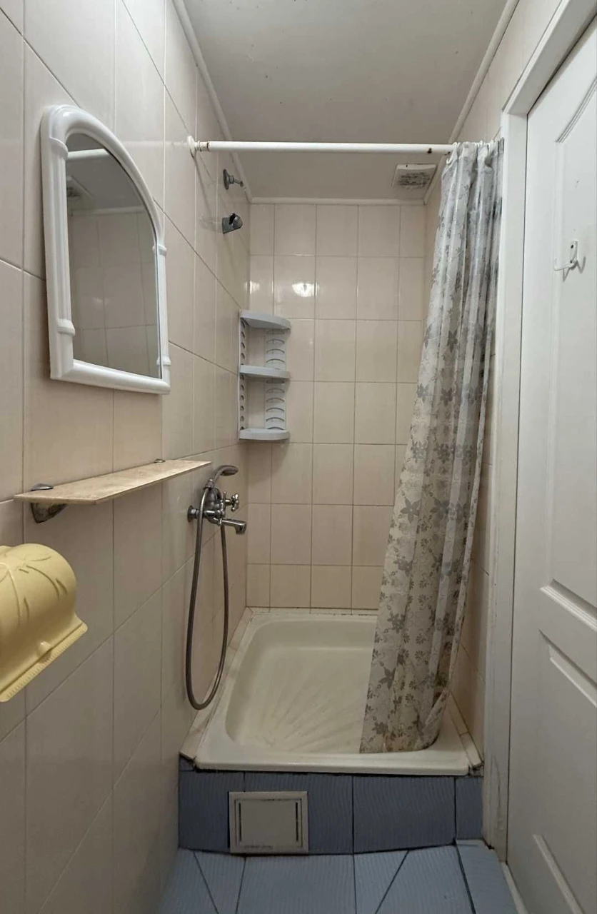1 bedroom apartment, large area. Center.