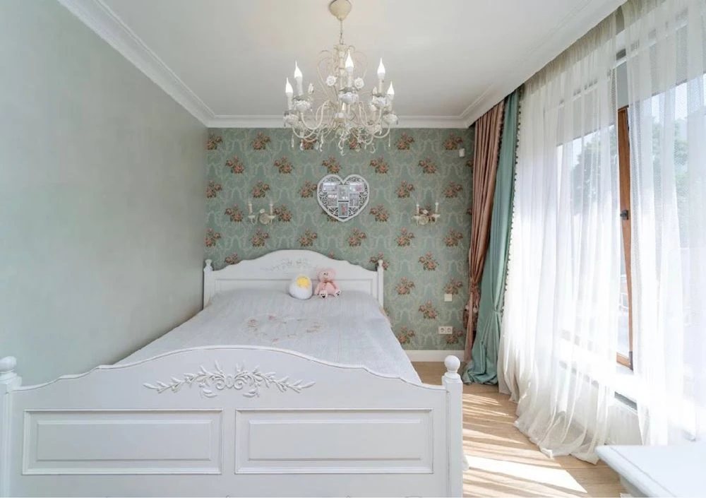Urgent! For Sale: Apartment on M. Govorova