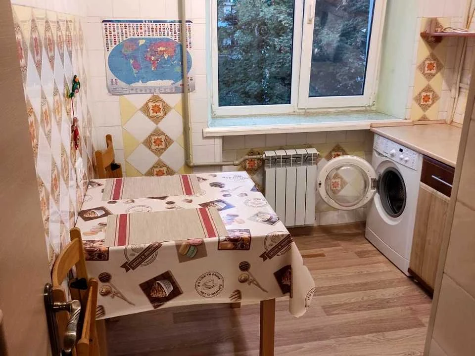 Apartment. Odesa, Prince Volodymyr Avenue