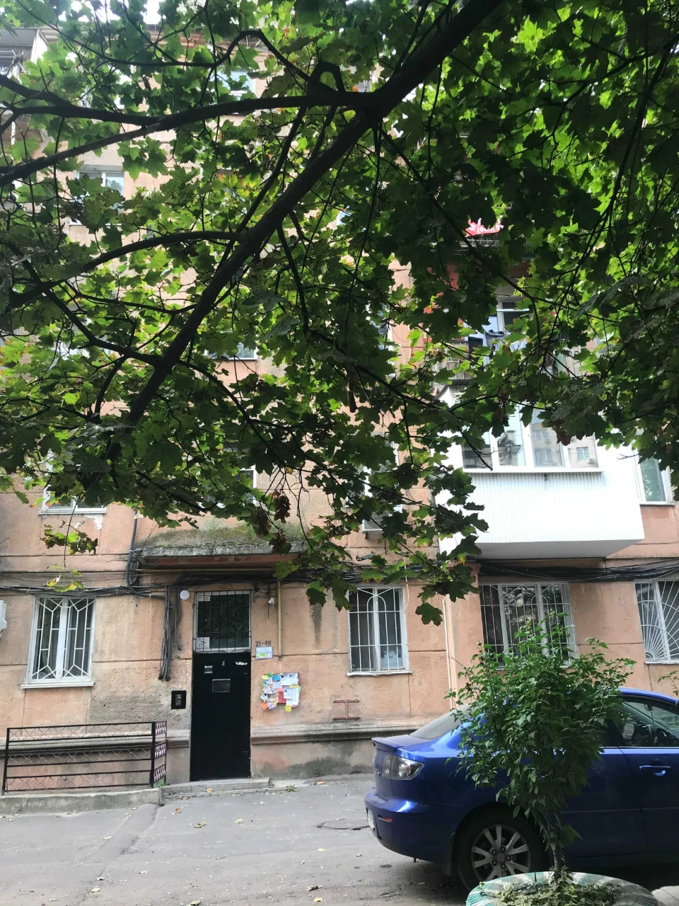 For sale: 2-room apartment on Segedskaya street.