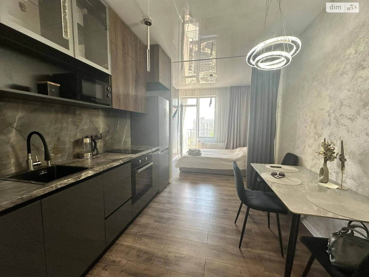 Long-Term Rental Apartment in Arcadia