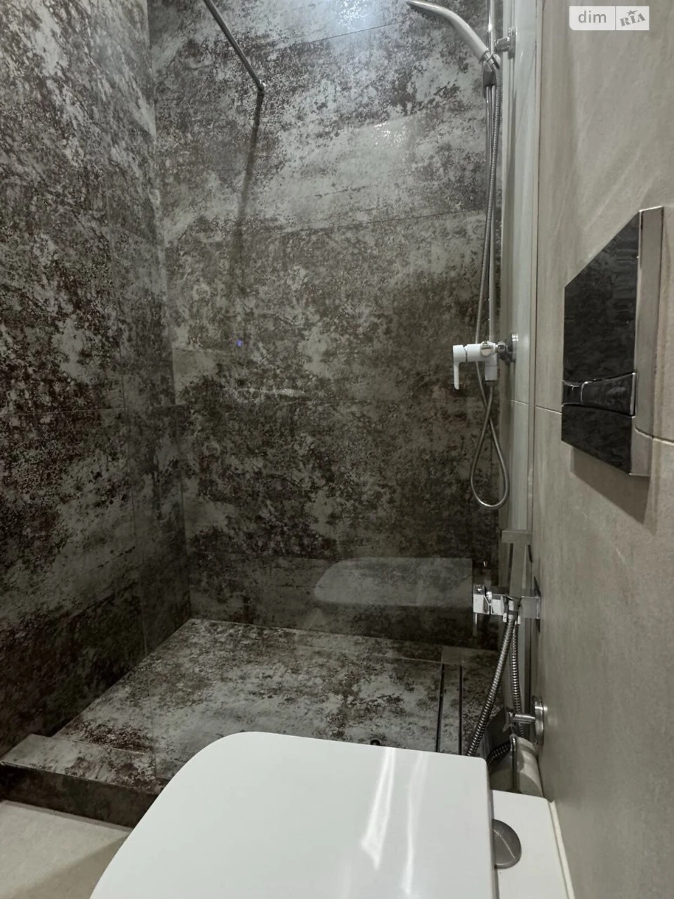 Long-Term Rental Apartment in Arcadia