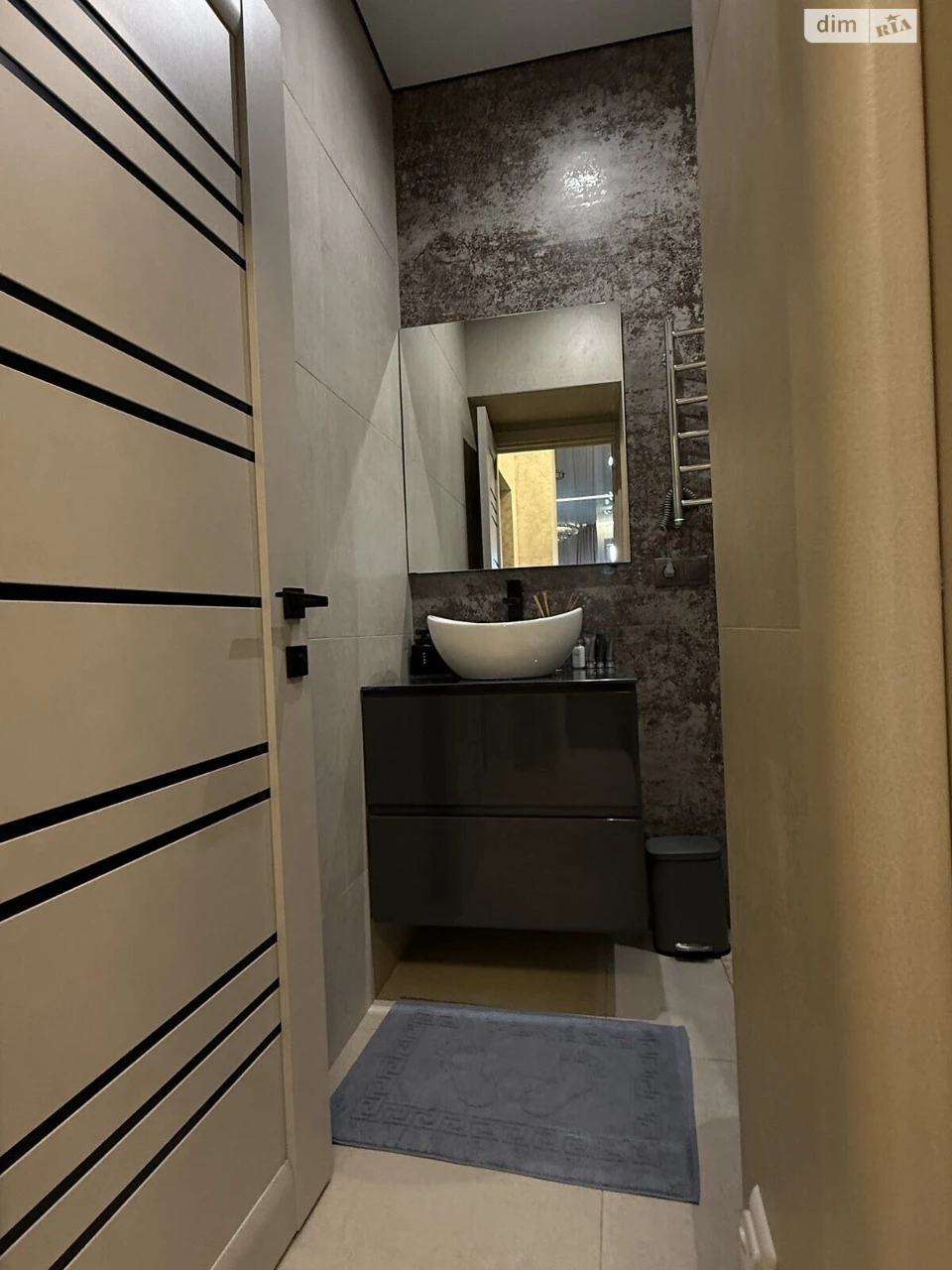 Long-Term Rental Apartment in Arcadia
