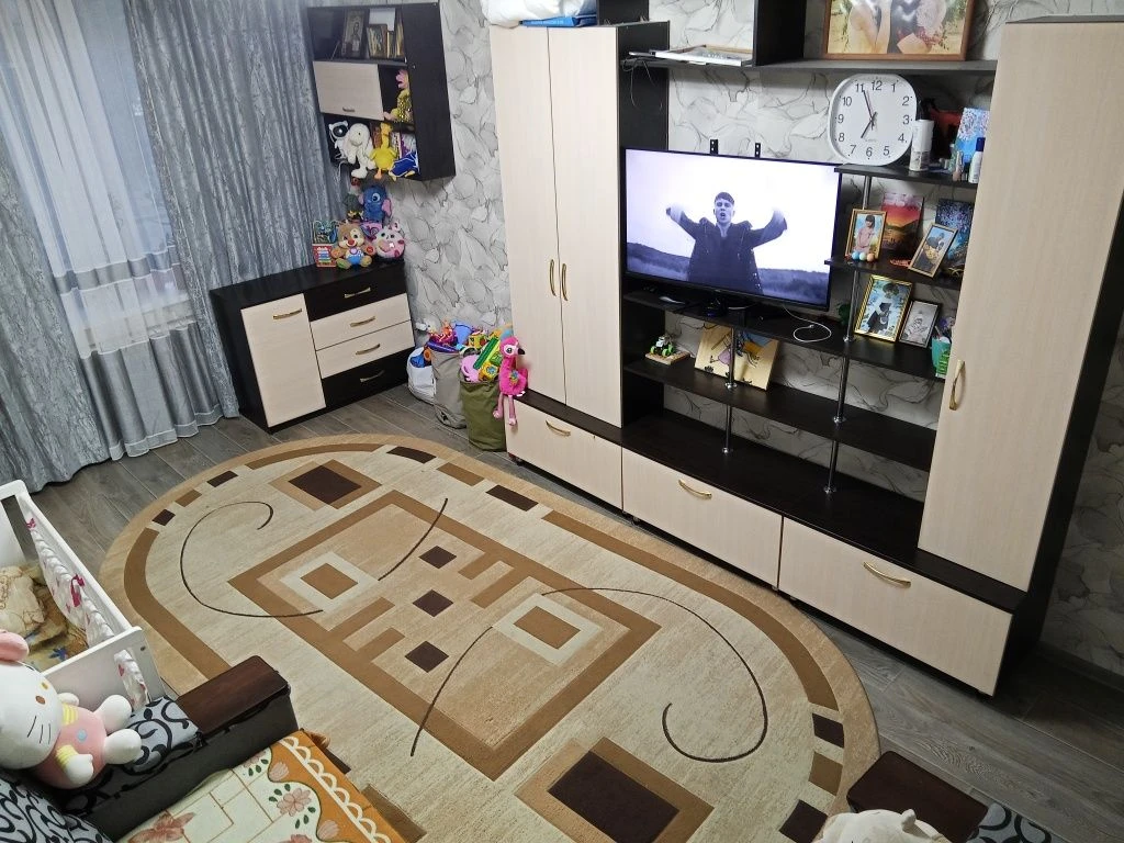 Продається 2-кімнатна квартира в центрі