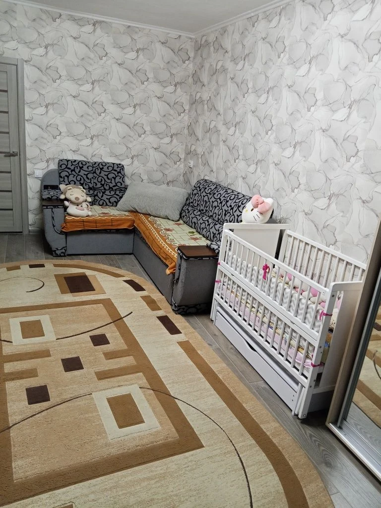 Продається 2-кімнатна квартира в центрі
