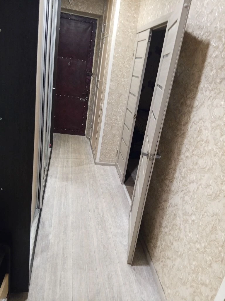 Продається 2-кімнатна квартира в центрі